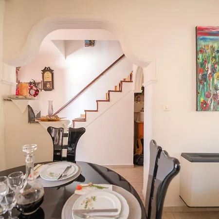 Spirelas House Private Parking 15min From Town Apartment *